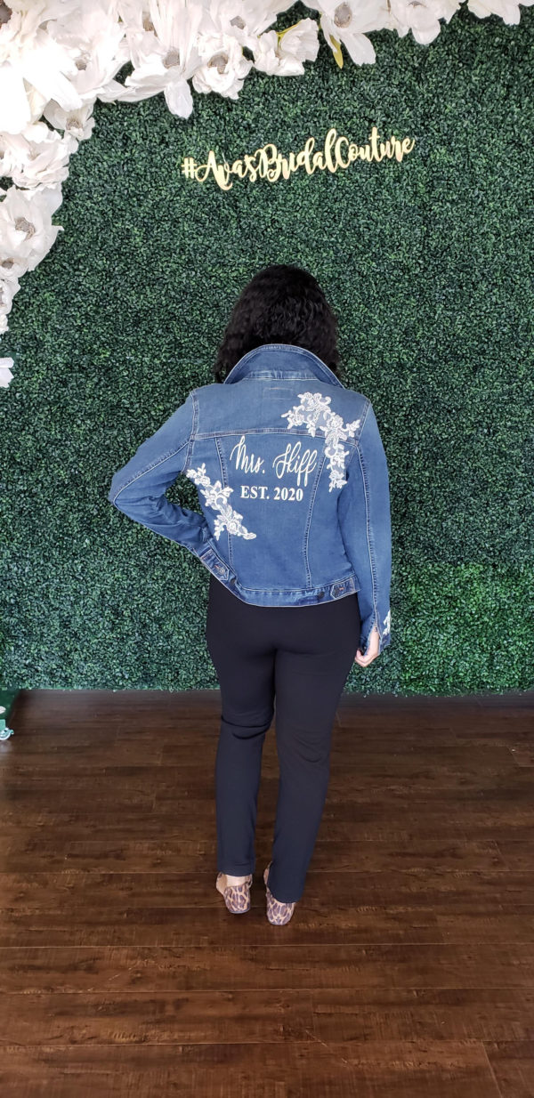 Buy Mom Dad Embroidered Denim Jean Jacket, Family Matching Jackets,  Pregnancy Announcement, Mama Dada Daddy Mommy Jackets, Baby Shower Gift  Online in India - Etsy