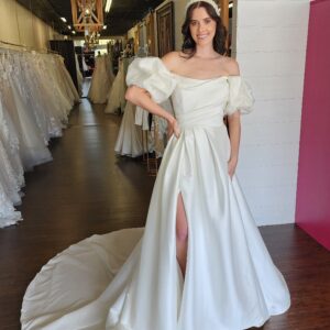 Mikado A-line Bridal Wedding Dress with Pockets and a Side Slit and Puff Sleeves